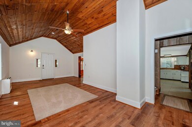 7616 Ridge Rd, Frederick, MD 21702 - photo 4