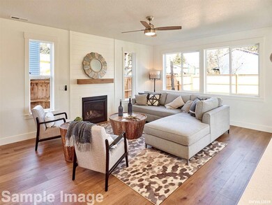 2488 N Lydia Loop, Hubbard, OR 97032 - photo 5