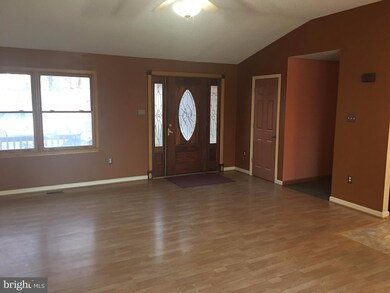 196 Cliff Rd, Linden, VA 22642 - photo 5