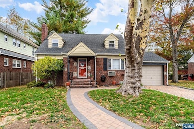 69 Hamilton Rd, Teaneck, NJ 07666 - photo 2