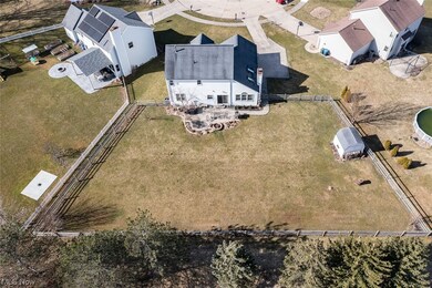 7317 Mulberry Ct, Olmsted Falls, OH 44138 - photo 4