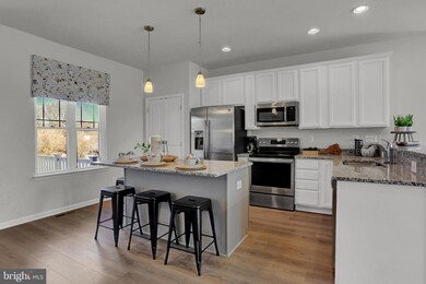 3383 Landmark Ct, Chambersburg, PA 17201 - photo 4