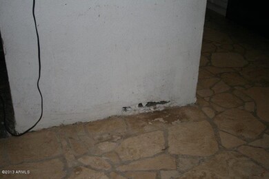 Damage-drywall