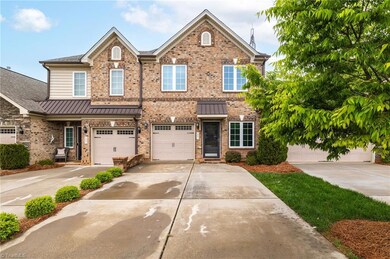 697 Piedmont Crossing Dr, High Point, NC 27265 - photo 2