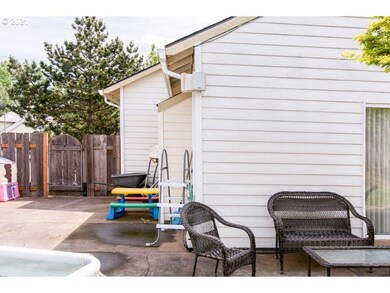 1507 SW Spence Ct, Troutdale, OR 97060 - photo 7