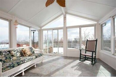 27 Skyline Dr, Malden, MA 02148 - photo 6