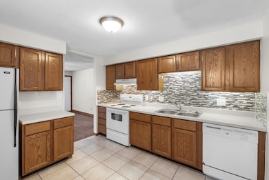 1133 Waverly St, Wichita, KS 67218 - photo 2