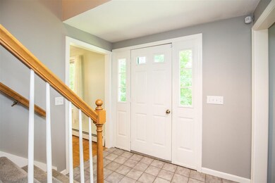 29 Jericho Rd, Kingston, NH 03848 - photo 4