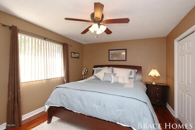 1658 Creston Dr, Dorr, MI 49323 - photo 7