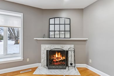 581 Sheridan Rd, Waterloo, IA 50701 - photo 7