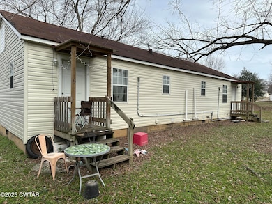 1622 Brown St unit 1624, Humboldt, TN 38343 - photo 3