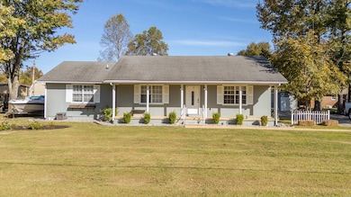 41 Bartley Dr, Savannah, TN 38372 - photo 2