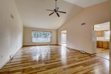 140 Ames St, Oregon, WI 53575 - photo 7