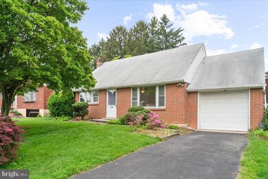 1619 W Livingston St, Allentown, PA 18102 - photo 2