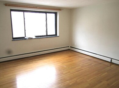 205 Kent St unit 27, Brookline, MA 02446 - photo 4