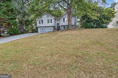5969 Bretton Woods Dr, Lithonia, GA 30058 - photo 2