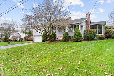 19 Wade Dr, Greenville, RI 02828 - photo 4