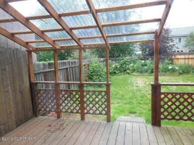 04_Covered_deck