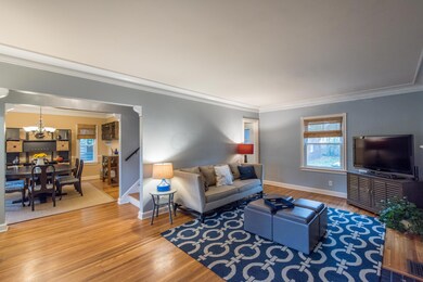Living and Dining 2