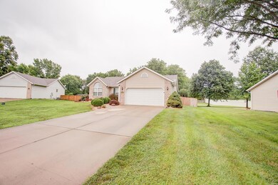 409 Copper Bend Rd, Maryville, IL 62062 - photo 4