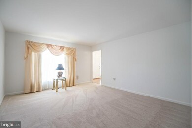 16108 Kennedy St, Woodbridge, VA 22191 - photo 5