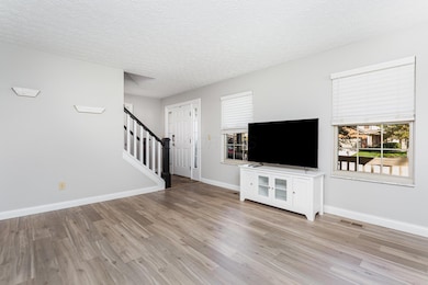 5655 Lotus Ct, Grove City, OH 43123 - photo 4