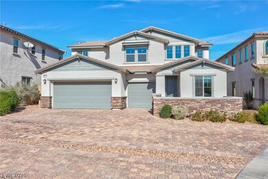Oversized paved driveway with a great courtyard si