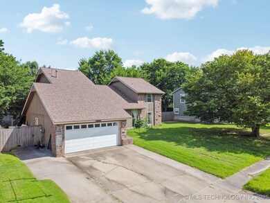 1813 N 15th St, Broken Arrow, OK 74012 - photo 2