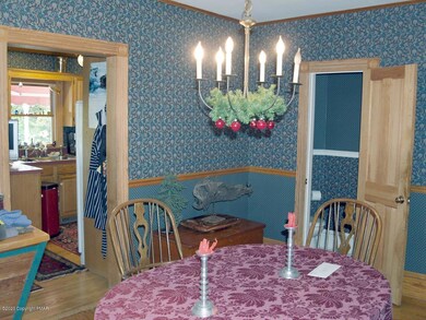 509 Thomas St, Stroudsburg, PA 18360 - photo 7