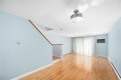33 Sakonnet E, Tiverton, RI 02878 - photo 5
