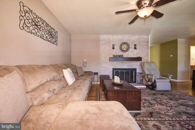 243 Federalsburg S, Laurel, MD 20724 - photo 4