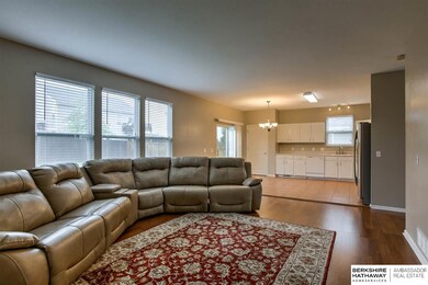 2410 S River Rock Dr, Papillion, NE 68046 - photo 7