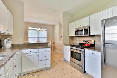 94 Iris Ct, Holmdel, NJ 07733 - photo 3