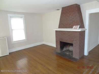 165 broad keyport living room with firep
