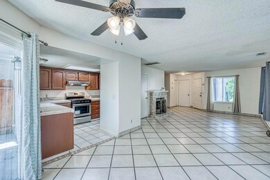 3641 W Harvard Ave, Fresno, CA 93722 - photo 6