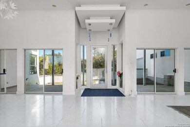 17211 Clovis, Helotes, TX 78023 - photo 5