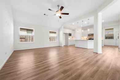 4607 Primrose Valley Ln, Fulshear, TX 77441 - photo 4