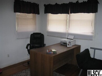 703 Springdale Rd, Statesville, NC 28677 - photo 3