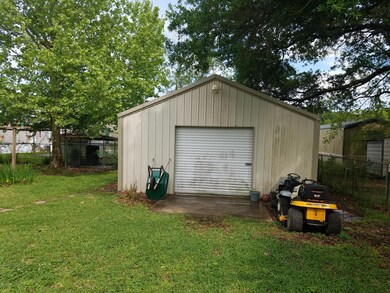 116 Roxanne Dr, Youngsville, LA 70592 - photo 4