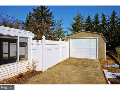 618 Turf Ln, Conshohocken, PA 19428 - photo 2