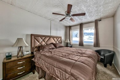 416 Quaking Aspen Ln unit H, Stateline, NV 89449 - photo 2