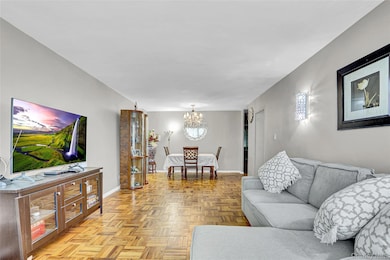 123-40 83rd Ave unit 6-D, Kew Gardens, NY 11415 - photo 7