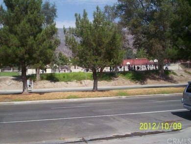 ELEMENTARY SCHOOL ACROSS STREET