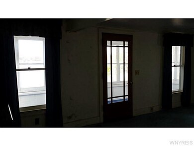Porch - Enclosed