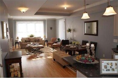 345 Belgrade Ave unit 1, Roslindale, MA 02131 - photo 5