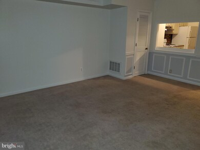 8412 Forrester Blvd unit 575, Springfield, VA 22152 - photo 5