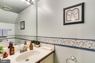 4716 Ridgeline Terrace unit 282, Bowie, MD 20720 - photo 7