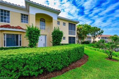 900 L'Ambiance Cir unit 9-106, Naples, FL 34108 - photo 3