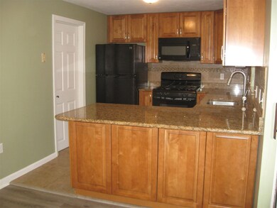 8 Plasic Rd, MerriMacK, NH 03054 - photo 4