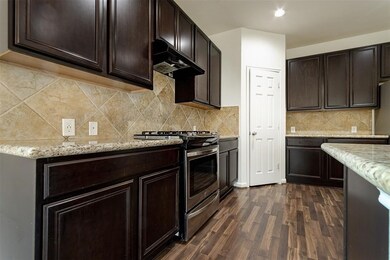 18002 Clayton Bluff Ln, Cypress, TX 77433 - photo 6